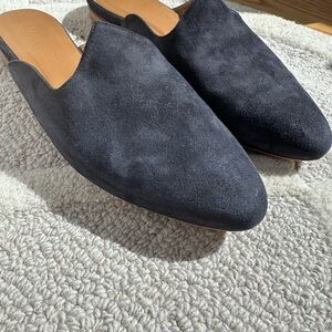 Le Monde Beryl Navy Blue Flats
